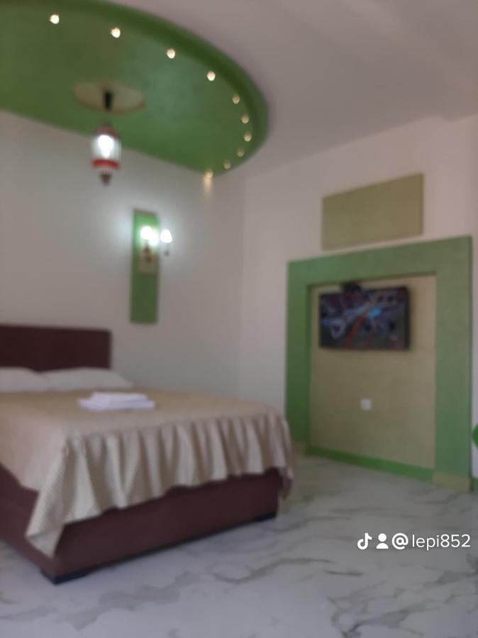 Lepi Apartments 노비파자르 객실 사진