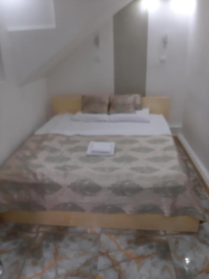 Lepi Apartments 노비파자르 외부 사진