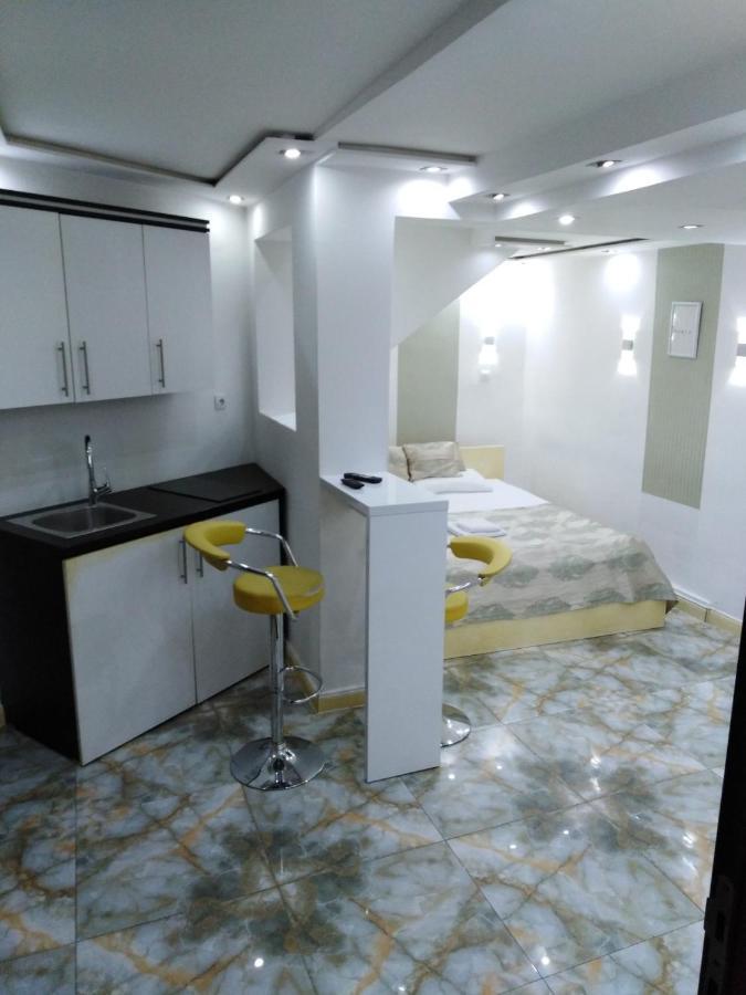 Lepi Apartments 노비파자르 외부 사진