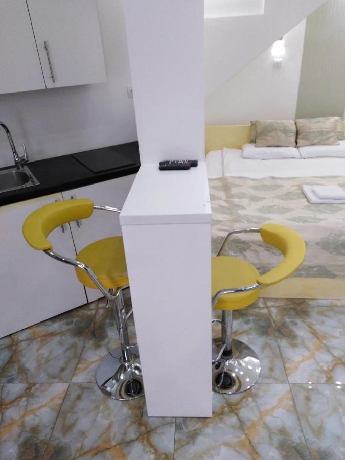 Lepi Apartments 노비파자르 외부 사진